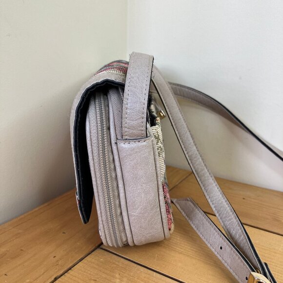 Cornell Floral Tapestry Purse Beige Faux Leather Multi-Pocket Magnet Clasp - Picture 12 of 13